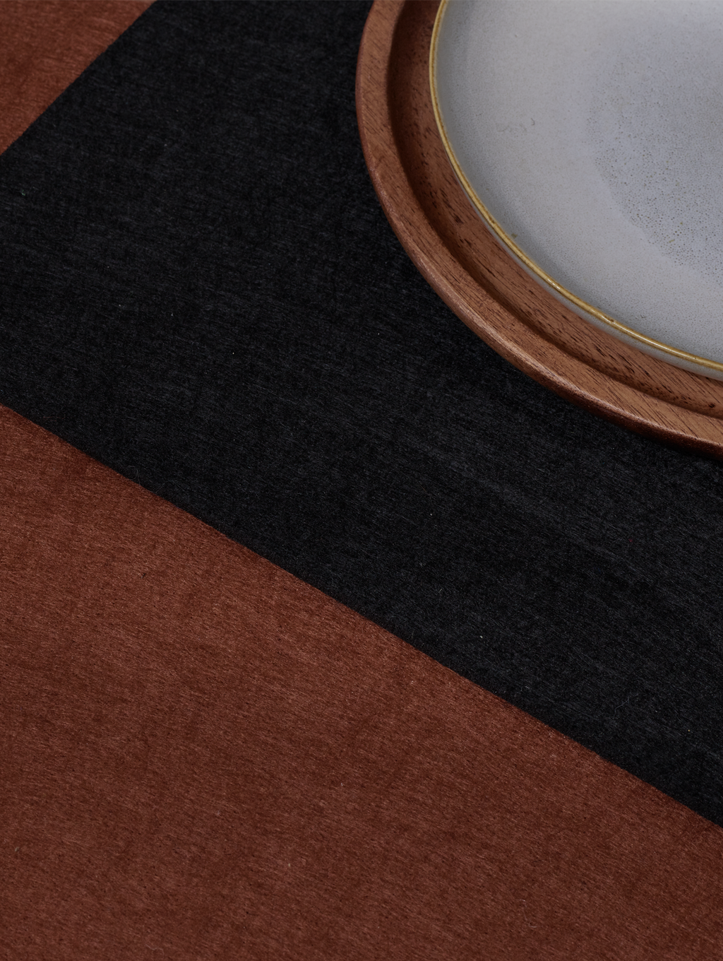 VI Filztischsets-cinnamon-black_86a8cf5e-8883-4fad-bc9e-bfb23f8c5fd1.png